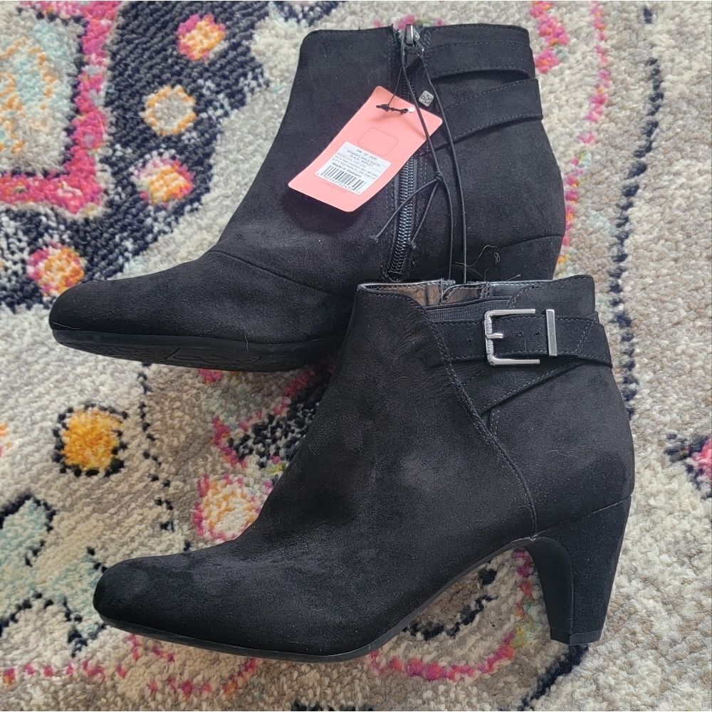 NWT Sam & libby marley boots sz 9.5
